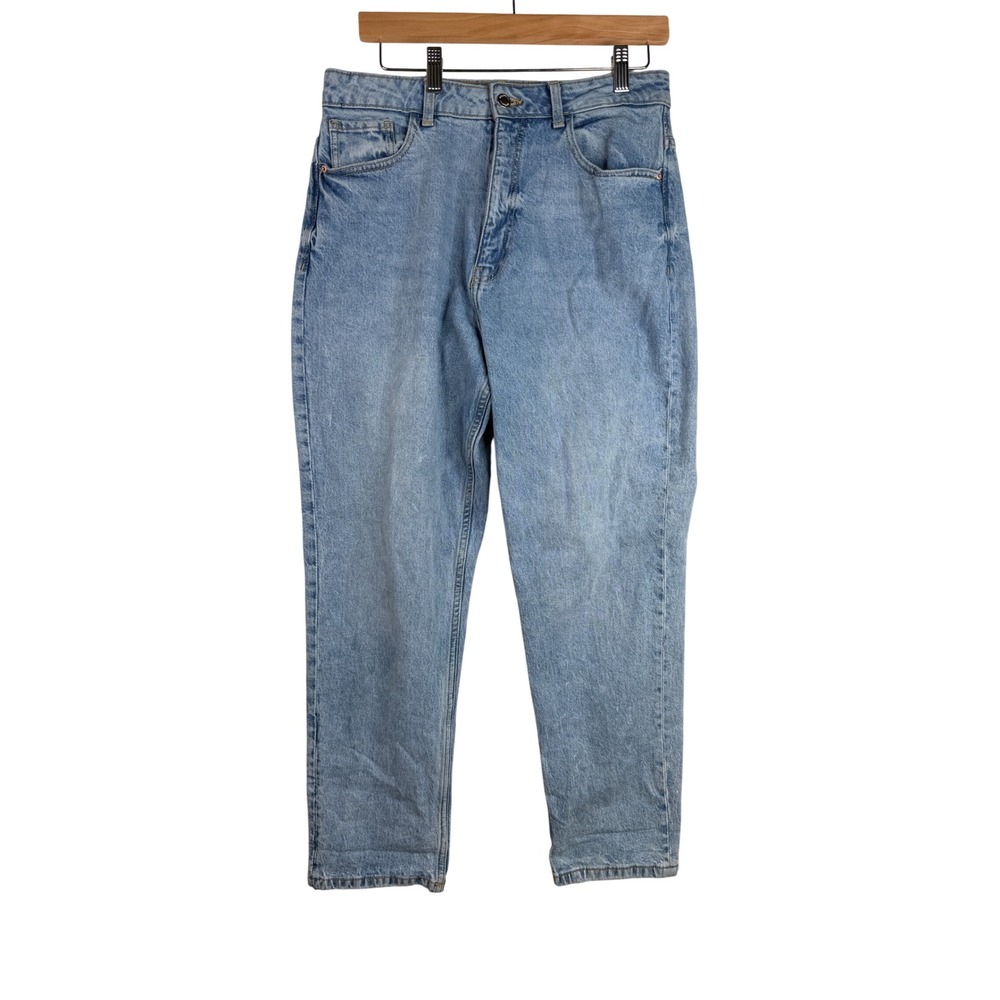 Zara High Rise Mom Jeans size 10 Light Blue Wash